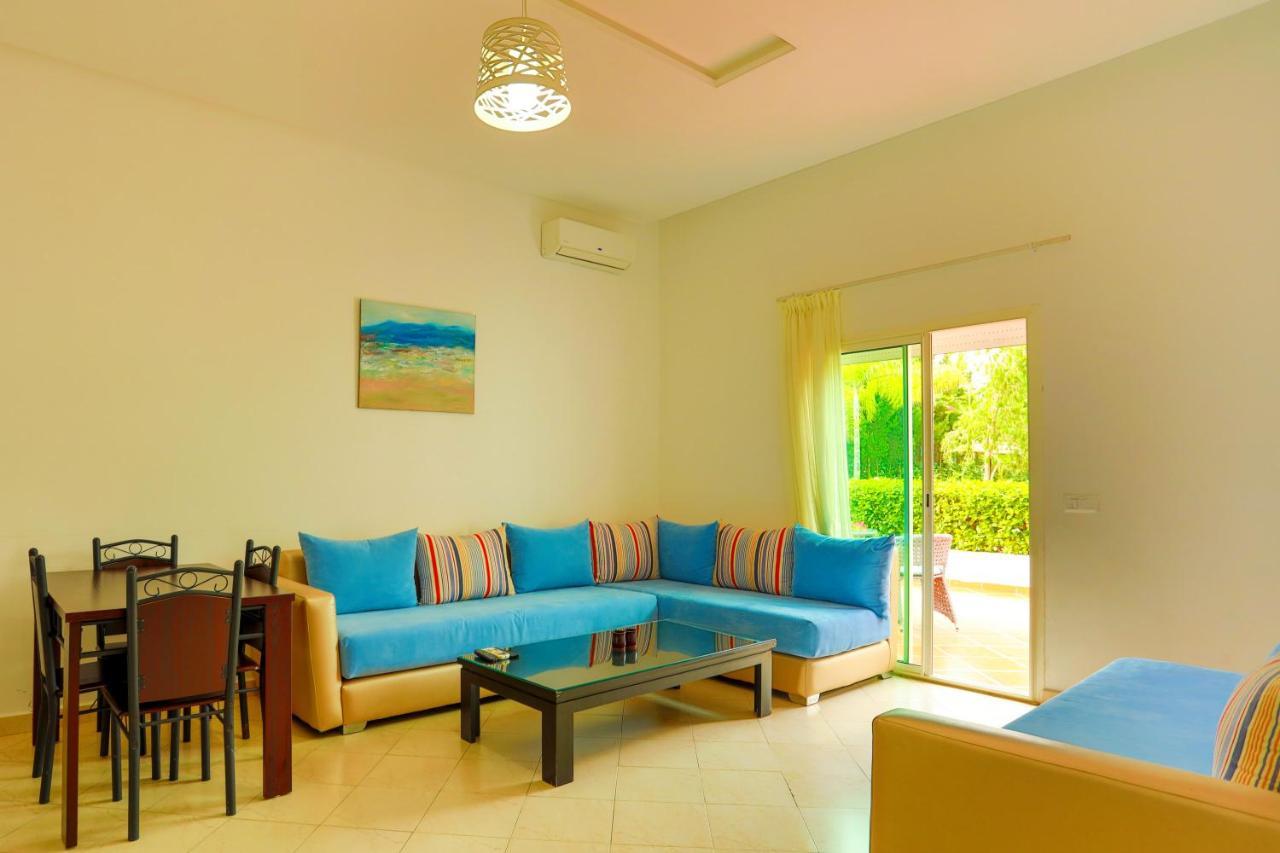 Residence Hoteliere Riviera Beach Cabo Negro Kültér fotó