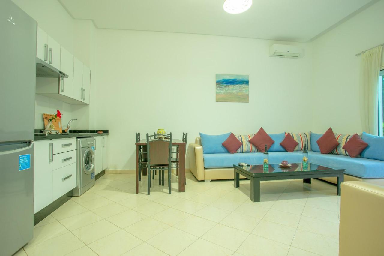 Residence Hoteliere Riviera Beach Cabo Negro Kültér fotó