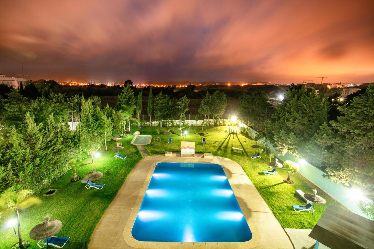 Residence Hoteliere Riviera Beach Cabo Negro Kültér fotó